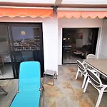 Апартаменти Vista Bella Адехе